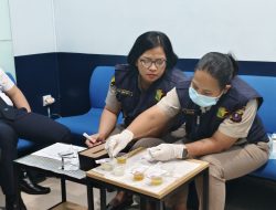 Pastikan Keselamatan Penerbangan, Polresta Deli Serdang Tes Urine Kepada awak maskapai penerbangan Indonesia