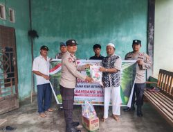 Program JALUR ( Jelajah Riau Untuk Rakyat ) Polsek Tambusai Utara Giat Bakti Sosial di Desa Tambusai Utara